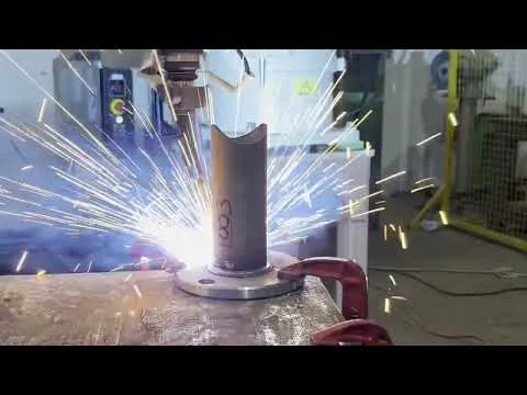 Robot welding video preview